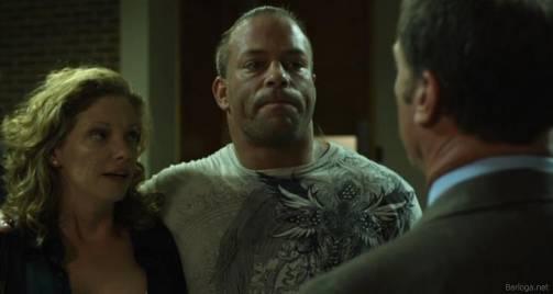 Изнанка города / Wrong Side of Town (2010) DVDRip(torrent) - 1